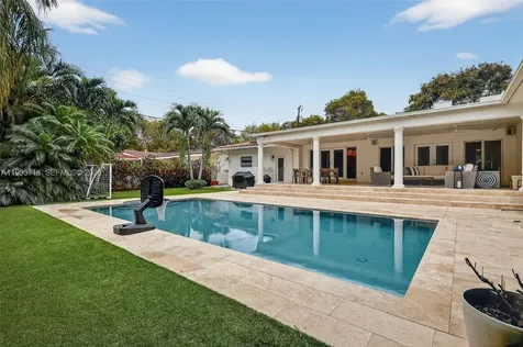 3258 Riviera Drive Coral Gables FL 33134
