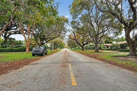 3258 Riviera Drive Coral Gables FL 33134