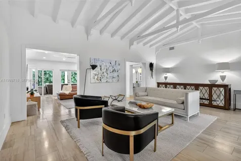 3258 Riviera Drive Coral Gables FL 33134