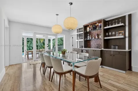3258 Riviera Drive Coral Gables FL 33134