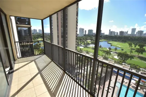 20301 W Country Club Drive Aventura FL 33180