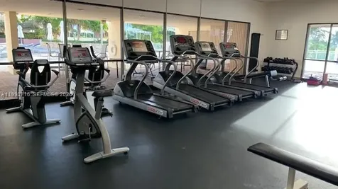 20301 W Country Club Drive Aventura FL 33180