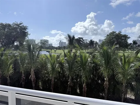 20301 W Country Club Drive Aventura FL 33180