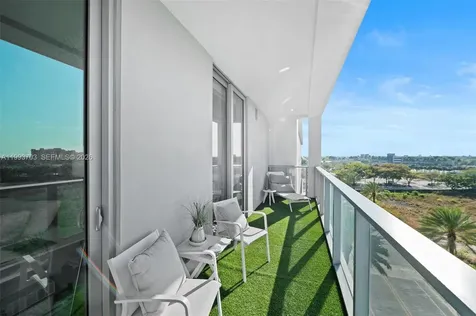 2000 Metropica Way Sunrise FL 33323