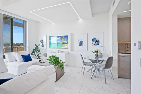 2000 Metropica Way Sunrise FL 33323