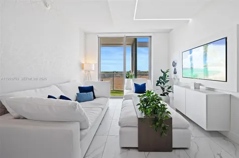 2000 Metropica Way Sunrise FL 33323