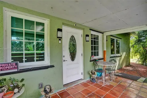 4790 SW 55th Avenue Davie FL 33314
