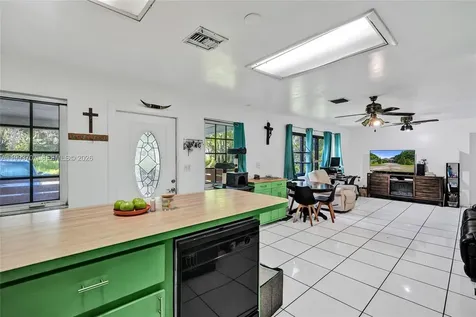 4790 SW 55th Avenue Davie FL 33314