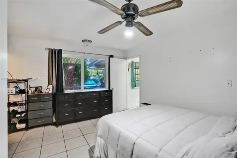4790 SW 55th Avenue Davie FL 33314