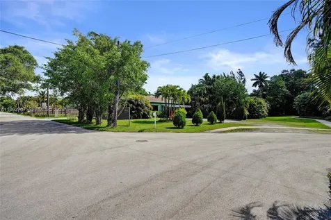 4790 SW 55th Avenue Davie FL 33314
