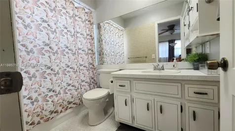 4299 NW 16th Street Lauderhill FL 33313