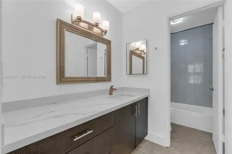 425 W Park Drive Miami FL 33172