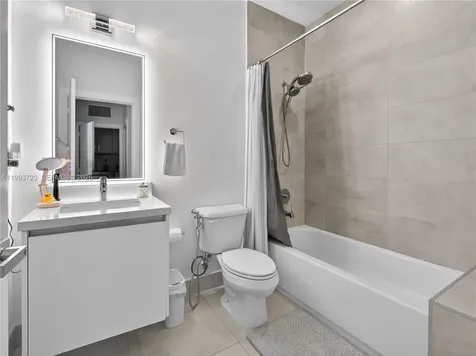 7159 NW 102nd Place Doral FL 33178