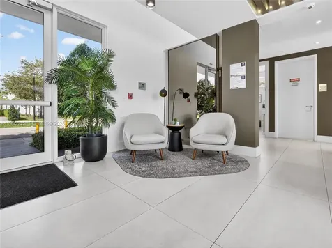 7159 NW 102nd Place Doral FL 33178