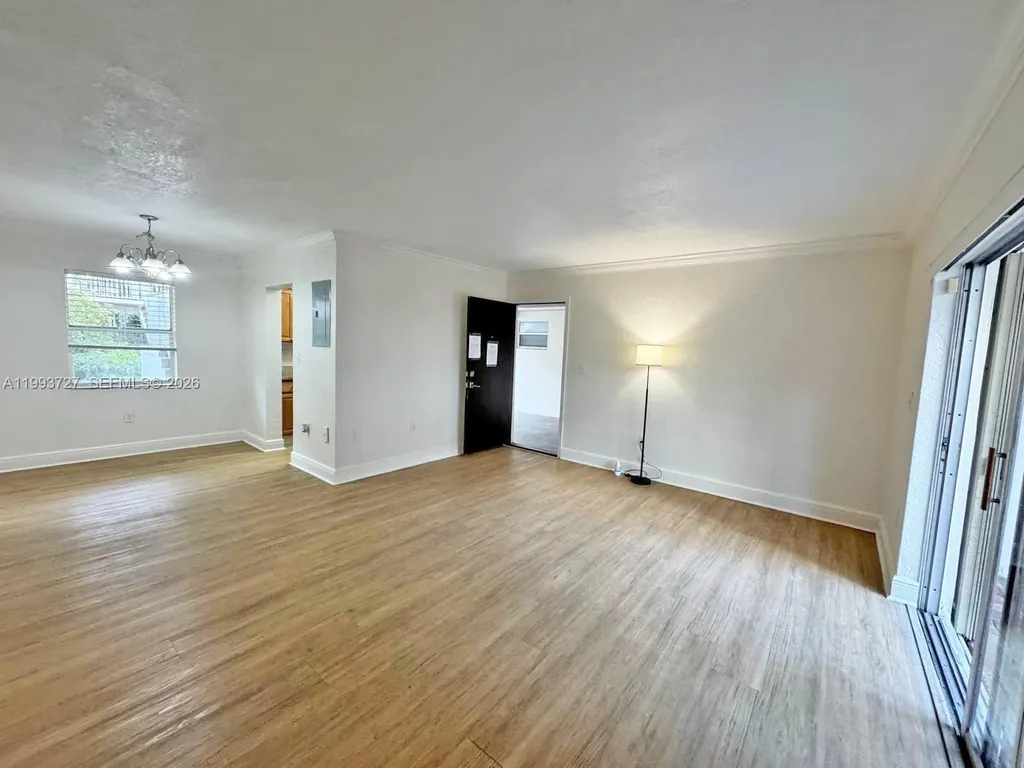 8475 SW 94th Street Miami FL 33156