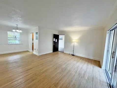 8475 SW 94th Street Miami FL 33156