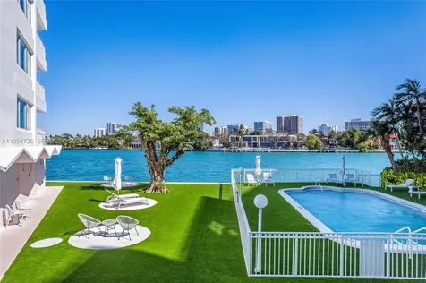 9881 E Bay Harbor Drive Bay Harbor Islands FL 33154