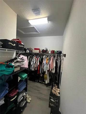 5942 Mustang Manor Davie FL 33314