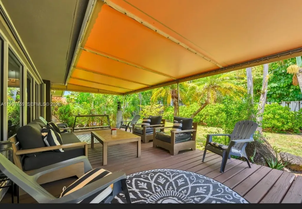 1799 SE 25th Avenue Fort Lauderdale FL 33316