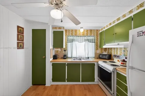 415 E Erie Drive Fort Pierce FL 34946