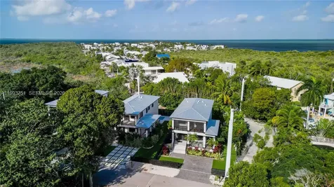 13 Coral Way Key Largo FL 33037