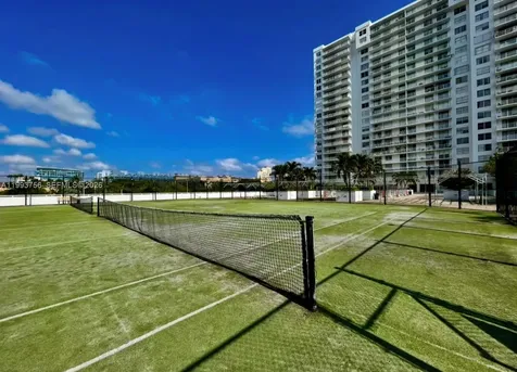 2851 NE 183rd Street Aventura FL 33160
