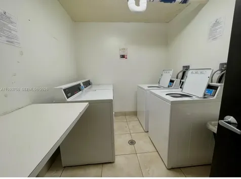 2851 NE 183rd Street Aventura FL 33160