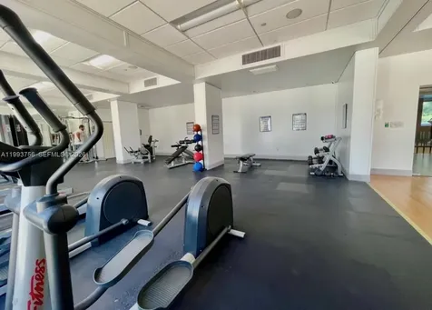 2851 NE 183rd Street Aventura FL 33160