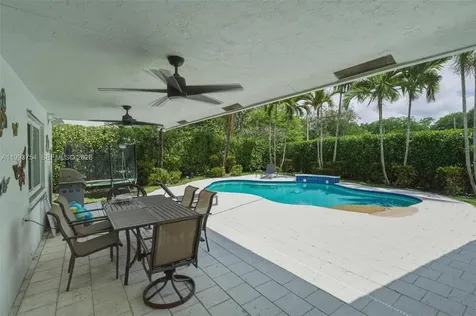 1510 SW 96th Terrace Davie FL 33324