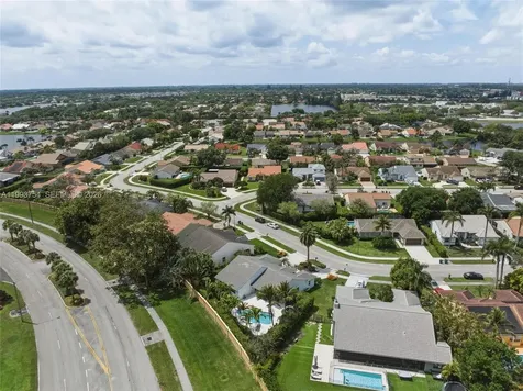 1510 SW 96th Terrace Davie FL 33324