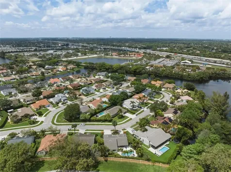 1510 SW 96th Terrace Davie FL 33324