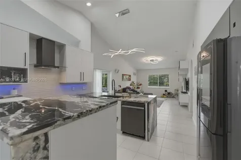 1510 SW 96th Terrace Davie FL 33324