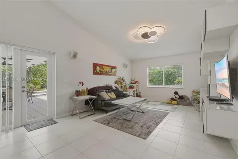 1510 SW 96th Terrace Davie FL 33324