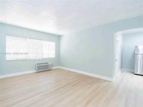 7635 Dickens Avenue Miami Beach FL 33141