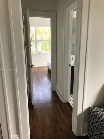 1618 Michigan Avenue Miami Beach FL 33139
