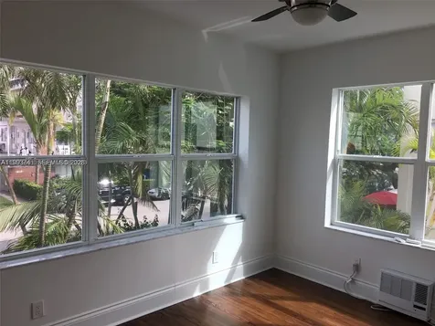 1618 Michigan Avenue Miami Beach FL 33139