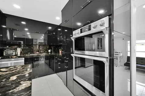 6190 W 14th Avenue Hialeah FL 33012