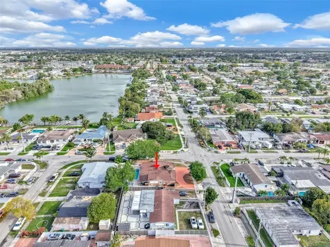 6190 W 14th Avenue Hialeah FL 33012