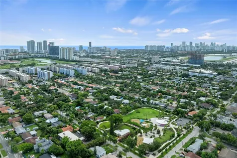 925 NE 4th Street Hallandale Beach FL 33009