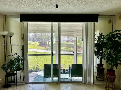 411 S Hollybrook Drive Pembroke Pines FL 33025