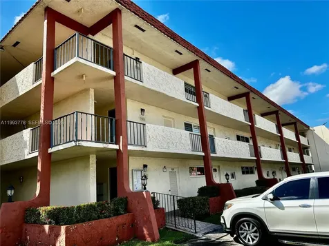 411 S Hollybrook Drive Pembroke Pines FL 33025