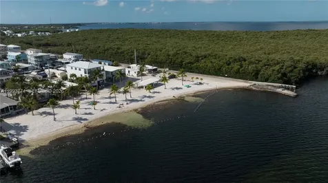 192 2nd Court Key Largo FL 33037