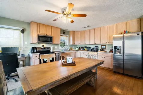 192 2nd Court Key Largo FL 33037