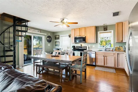 192 2nd Court Key Largo FL 33037