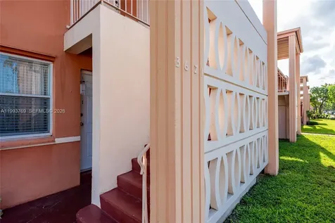 3671 SW 11th Street Miami FL 33135