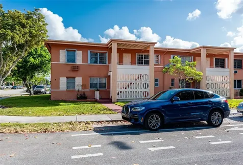3671 SW 11th Street Miami FL 33135
