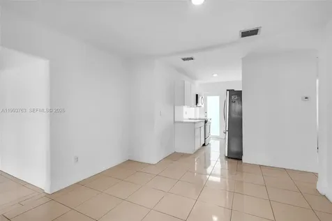 667 E 20th Street Hialeah FL 33013