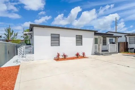 667 E 20th Street Hialeah FL 33013