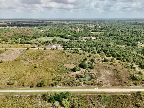 17923 NW 250th Okeechobee FL 34972