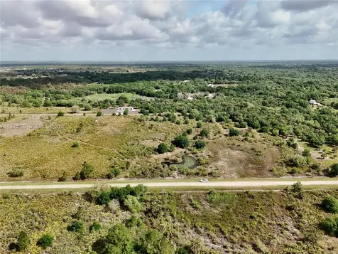 17923 NW 250th Okeechobee FL 34972